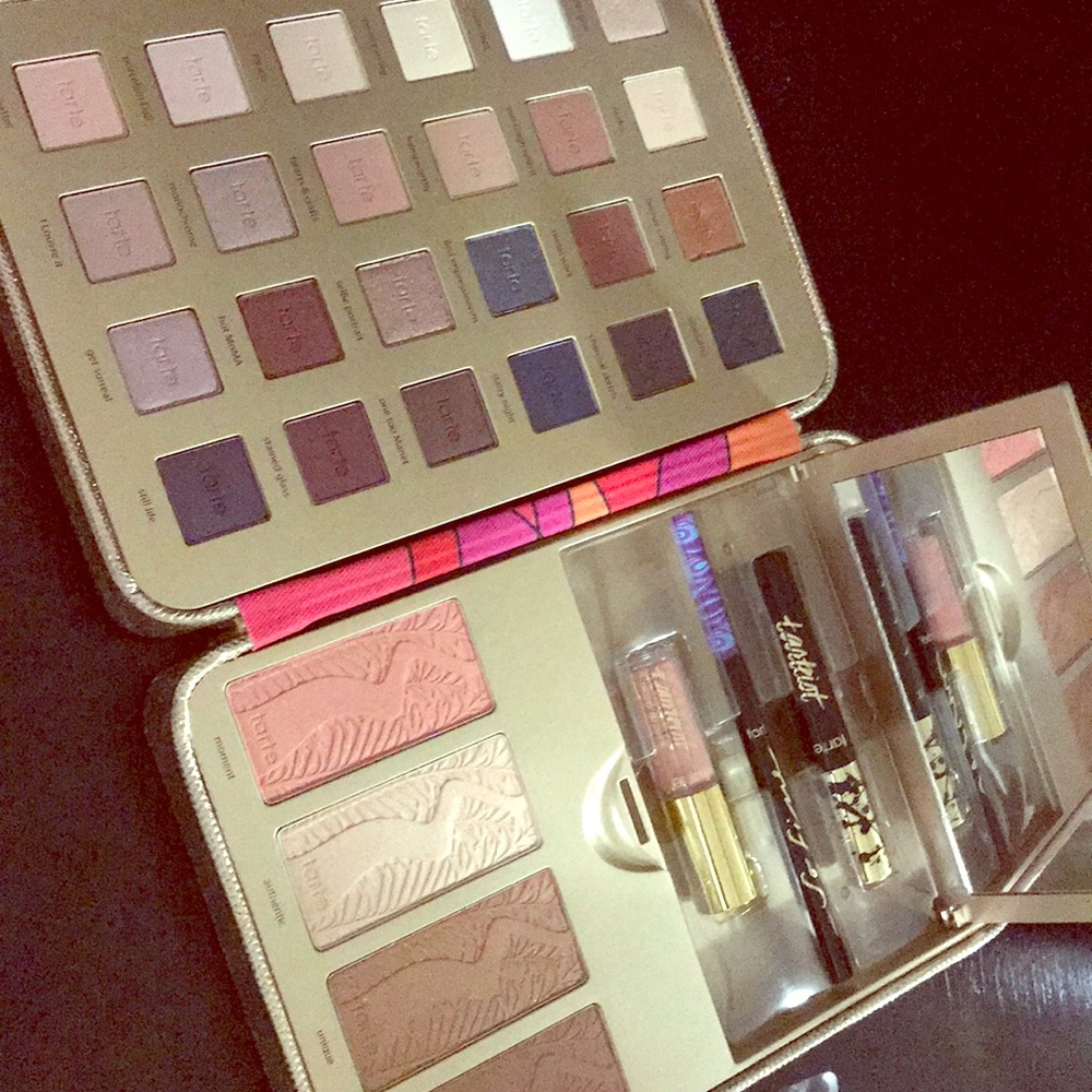 Tarte makeup box